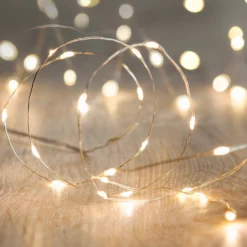 Batteriebetriebene 20er Mikro-LED-Lichterkette in Warmweiß