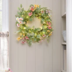 Beleuchteter 40cm LED‑Frühlingskranz mit Gänseblümchen & Timer