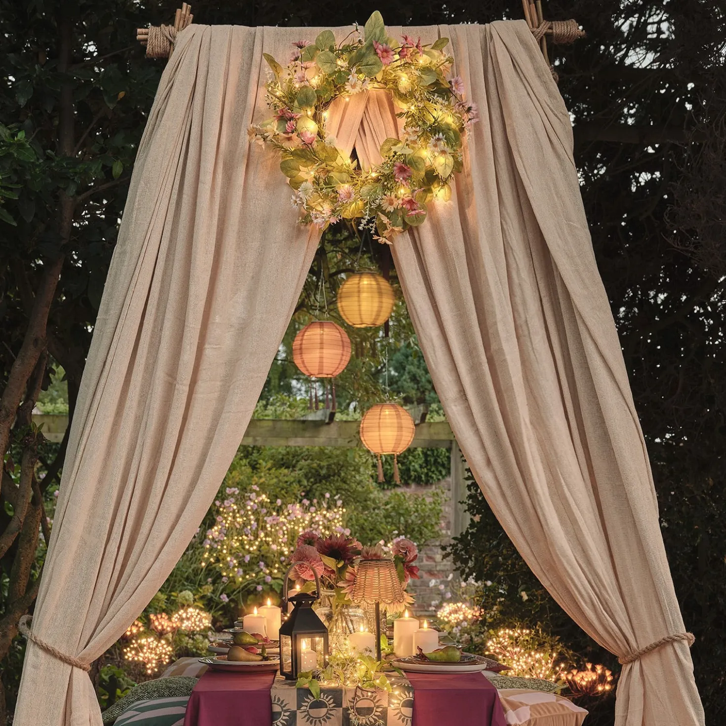 Beleuchteter 40cm LED‑Frühlingskranz mit Gänseblümchen & Timer