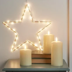 Beleuchtungsset Osby Stern gold und TruGlow® Stumpenkerzen