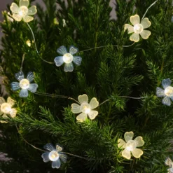 Blaue & weiße Mikro-LED-Blumenlichterkette Warmweiß mit Timer