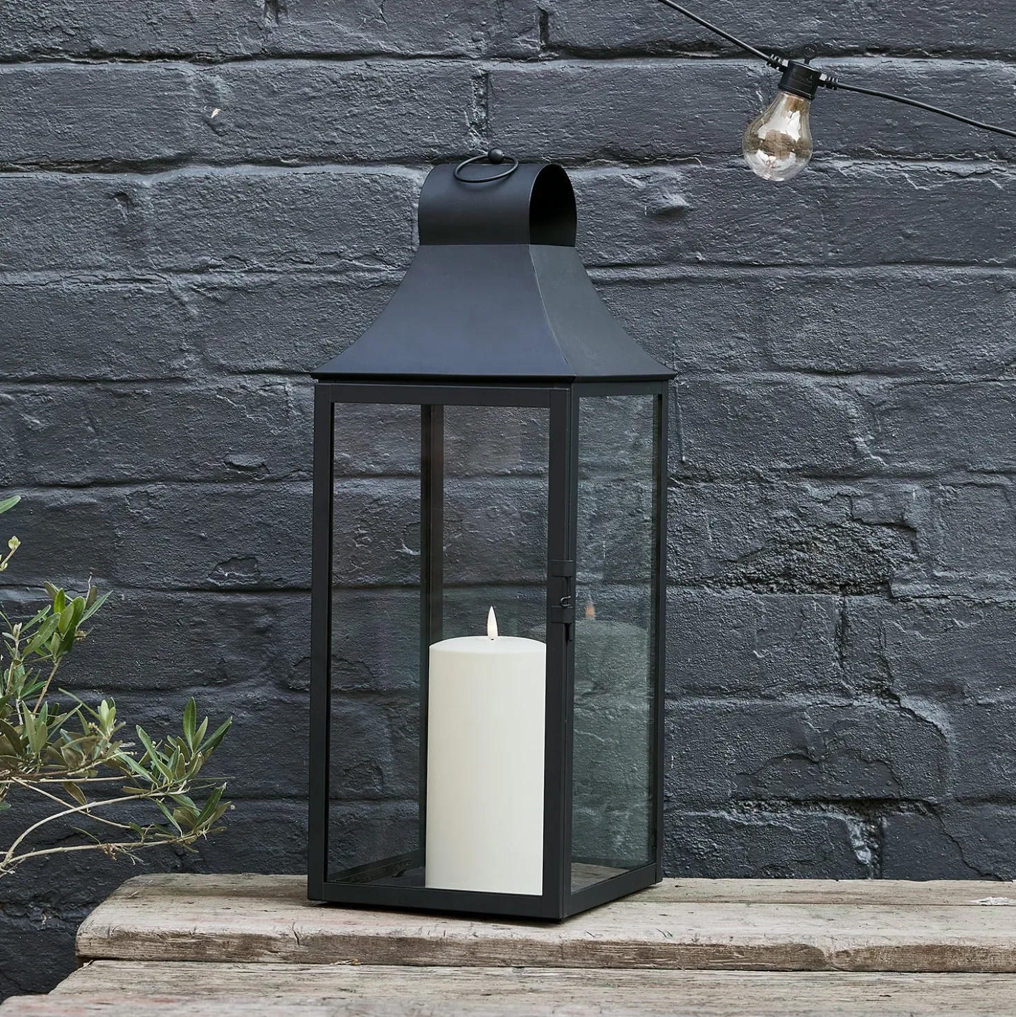 59cm Albury Gartenlaterne mit TruGlow® Outdoor Kerze