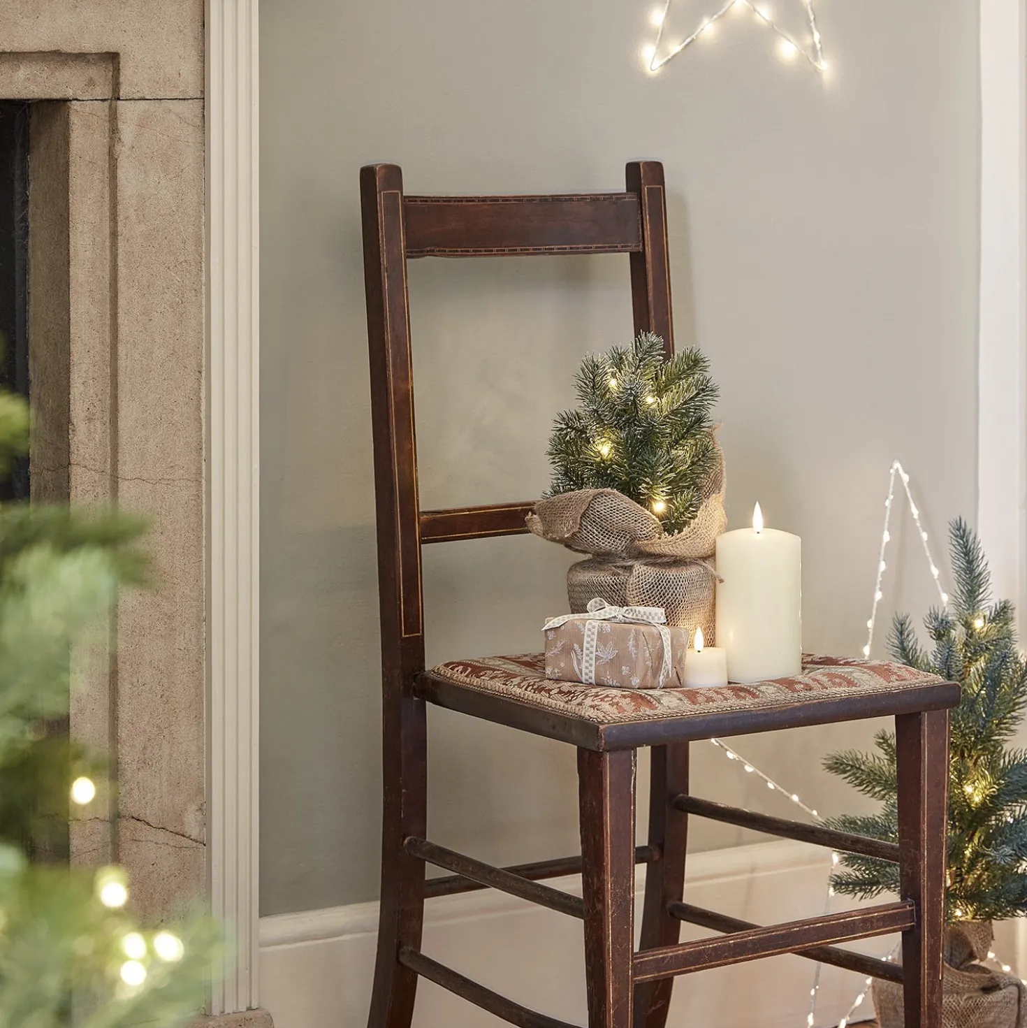 30cm Aspen LED Tisch Mini Weihnachtsbaum