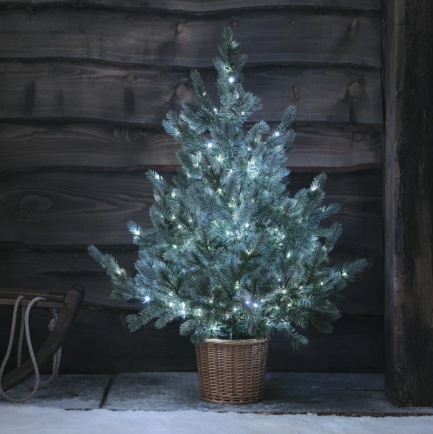 90cm Bicolor Micro LED Weihnachtsbaum im Rattan-Korb