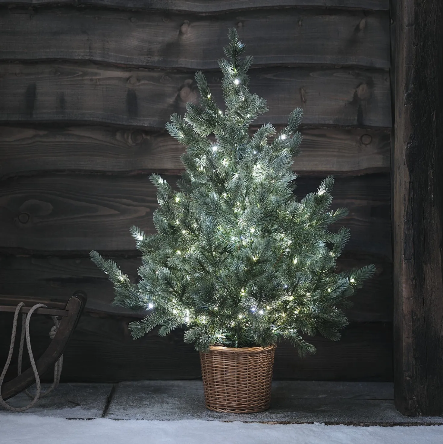 90cm Bicolor Micro LED Weihnachtsbaum im Rattan-Korb