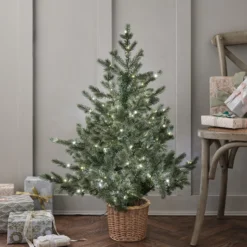90cm Bicolor Micro LED Weihnachtsbaum im Rattan-Korb