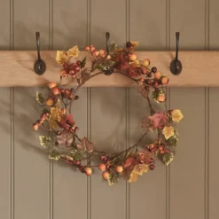 40cm Herbstkranz mit Beeren