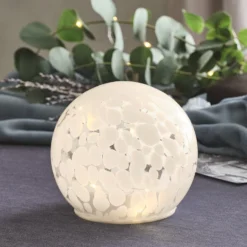 12,5cm LED-Glaskugel mit Timer in Konfetti-Glas
