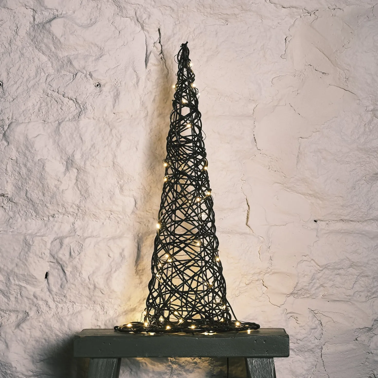 34cm LED Rattan Hexenhut