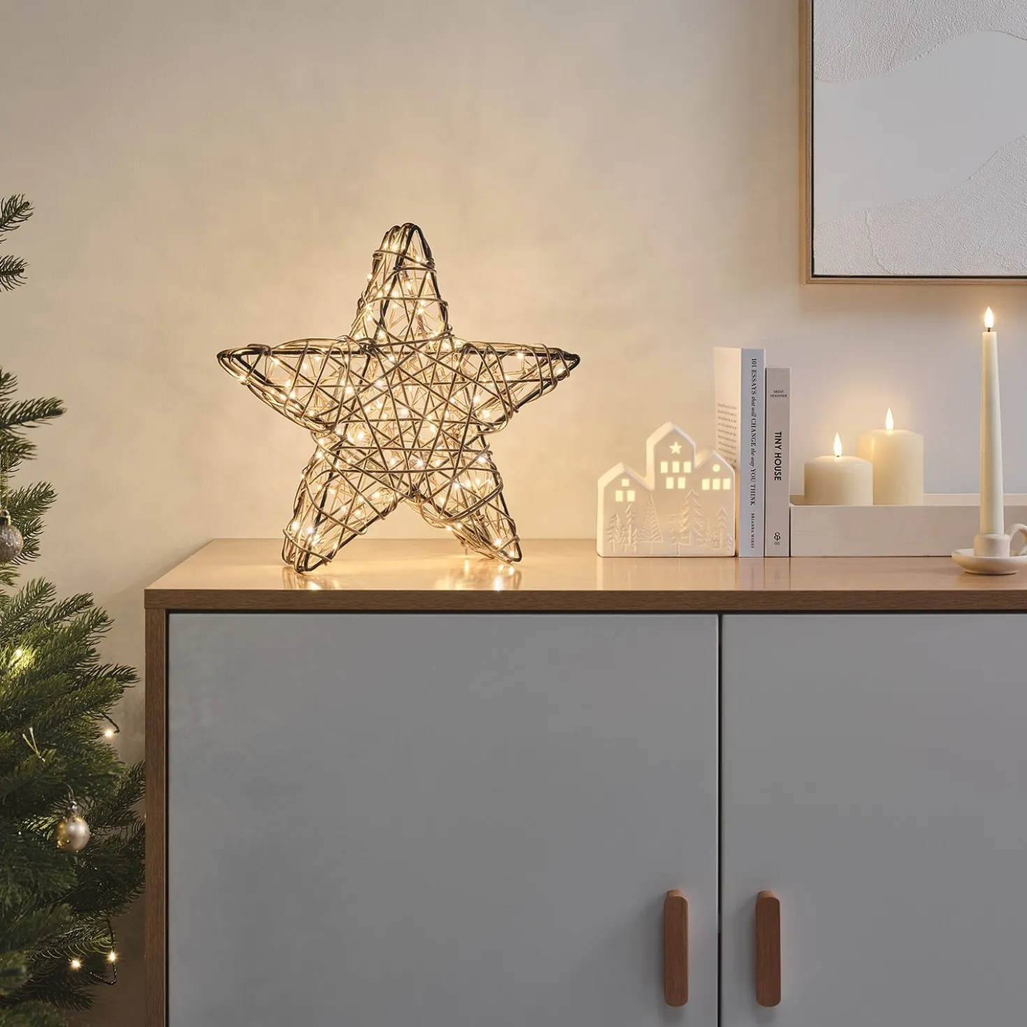35cm Studley Rattan-LED-Stern