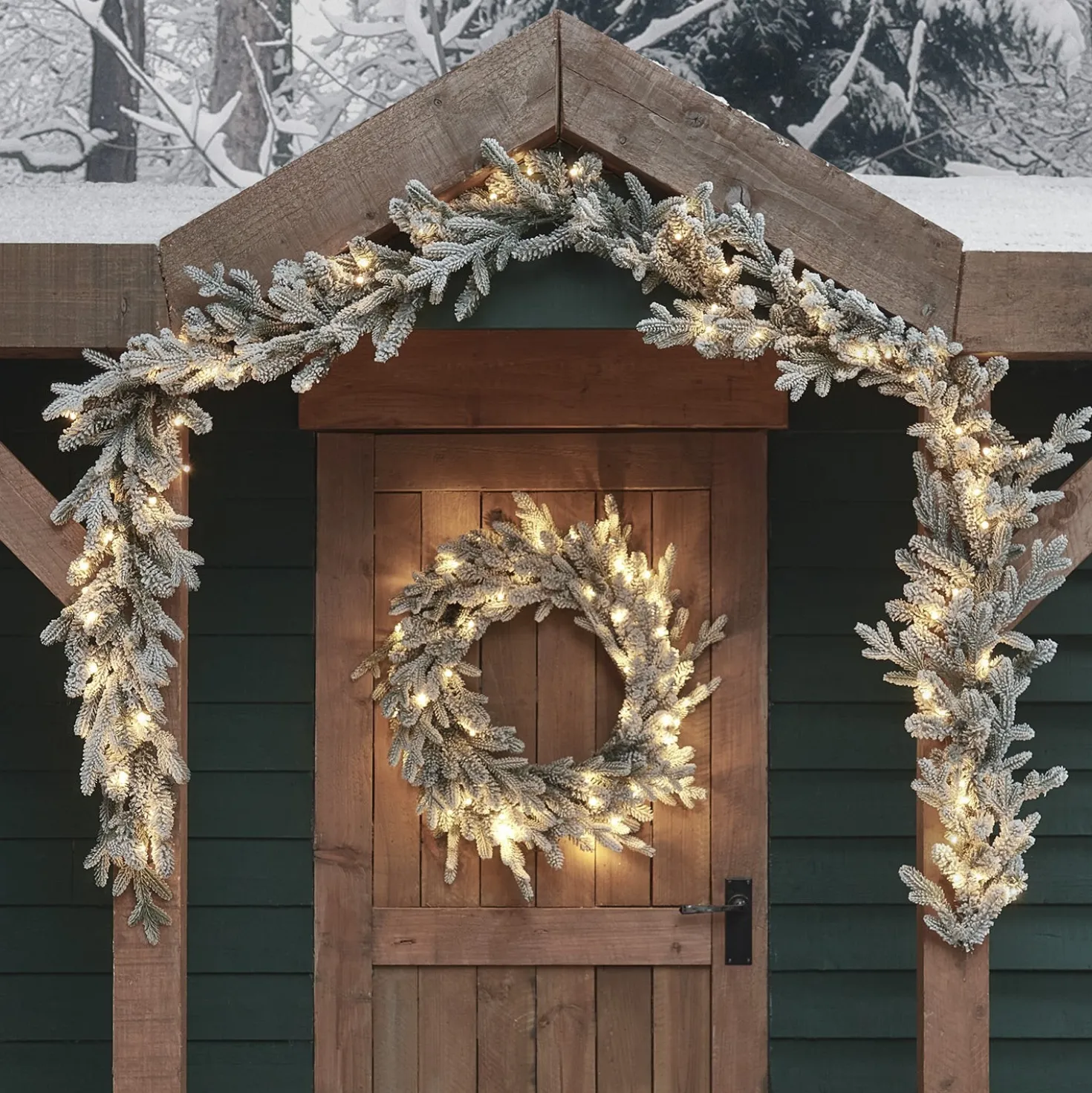 60cm verschneiter Outdoor-Kranz und 2m Weihnachtsgirlande mit Beleuchtung