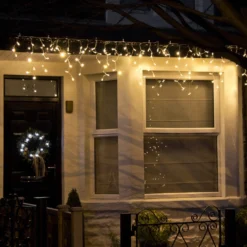 Core Connect 2m 64er LED Eiszapfen Lichterkette warmweiß koppelbar transparentes Kabel