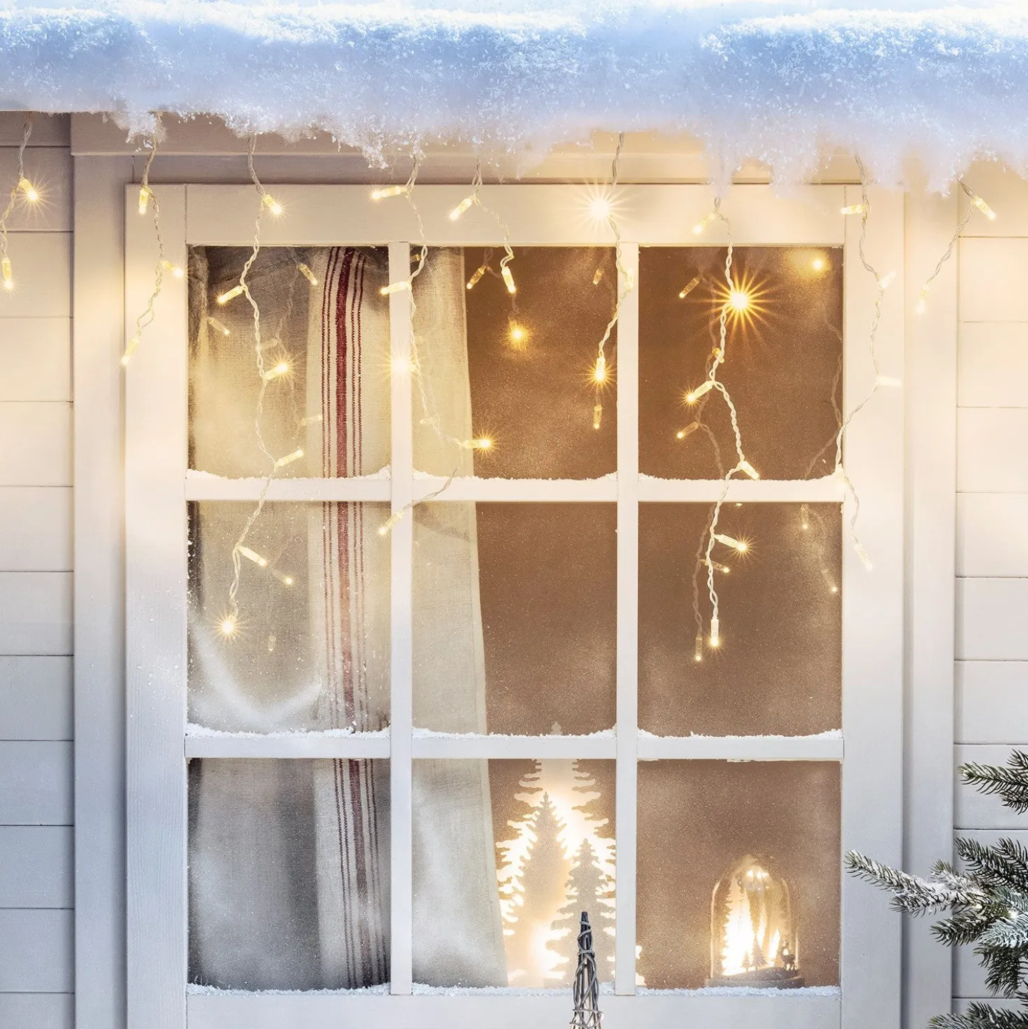 Core Connect 2m 64er LED Eiszapfen Lichterkette warmweiß koppelbar transparentes Kabel