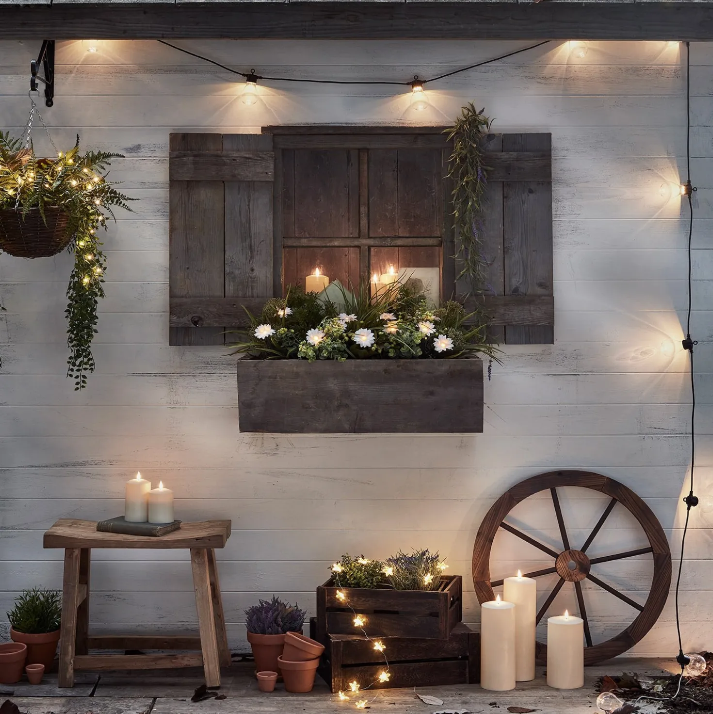 Core Connect 25m 50er Party Lichterkette warmweiß koppelbar schwarzes Kabel