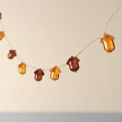 20er Eichel LED-Mikro-Lichterkette mit Timer in Warmweiß