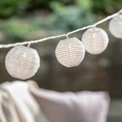 20er Lampion Lichterkette Cut-Out Muster koppelbar wetterfest