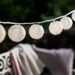 20er Lampion Lichterkette Cut-Out Muster koppelbar wetterfest