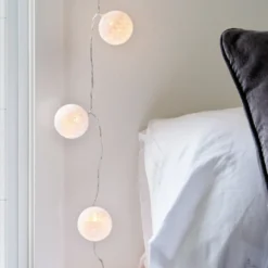 10er LED Cotton Ball Lichterkette weiß