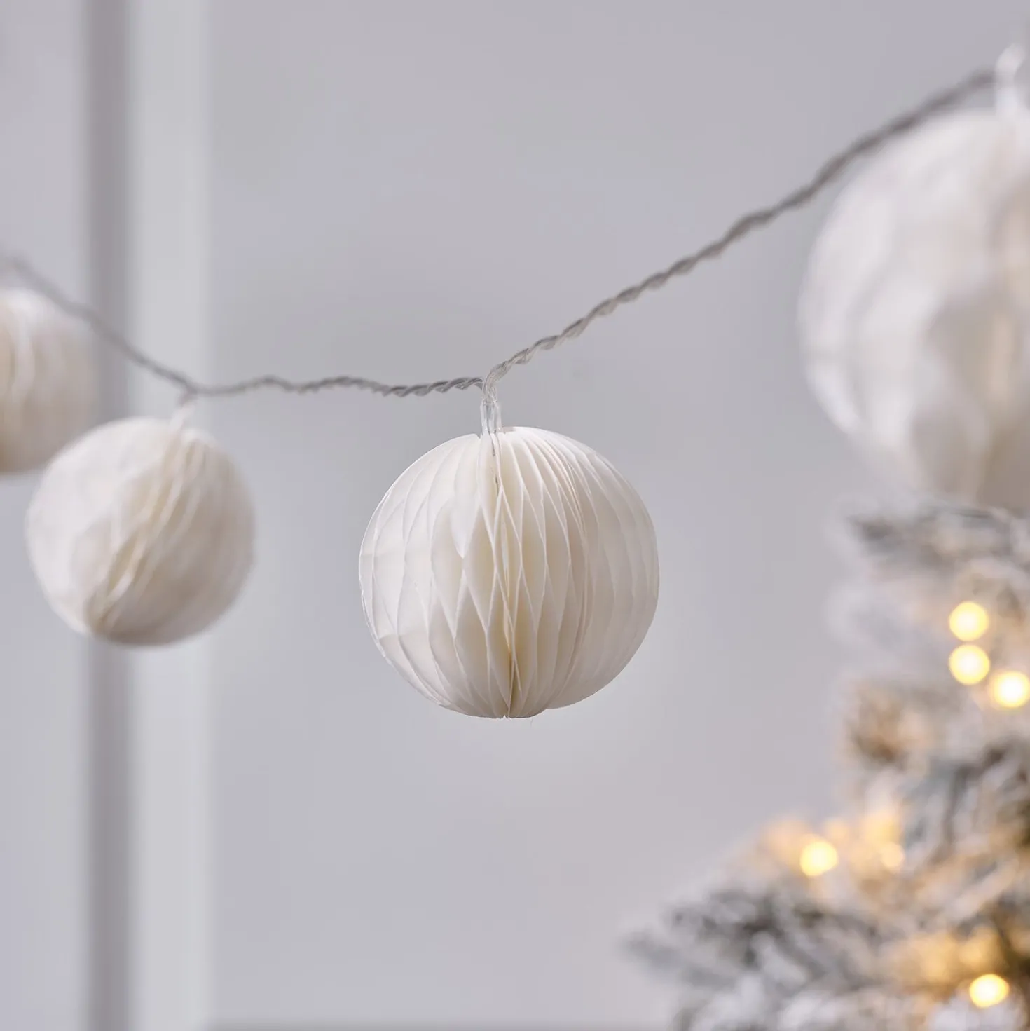 10er LED Lampion Lichterkette Bälle aus Papier