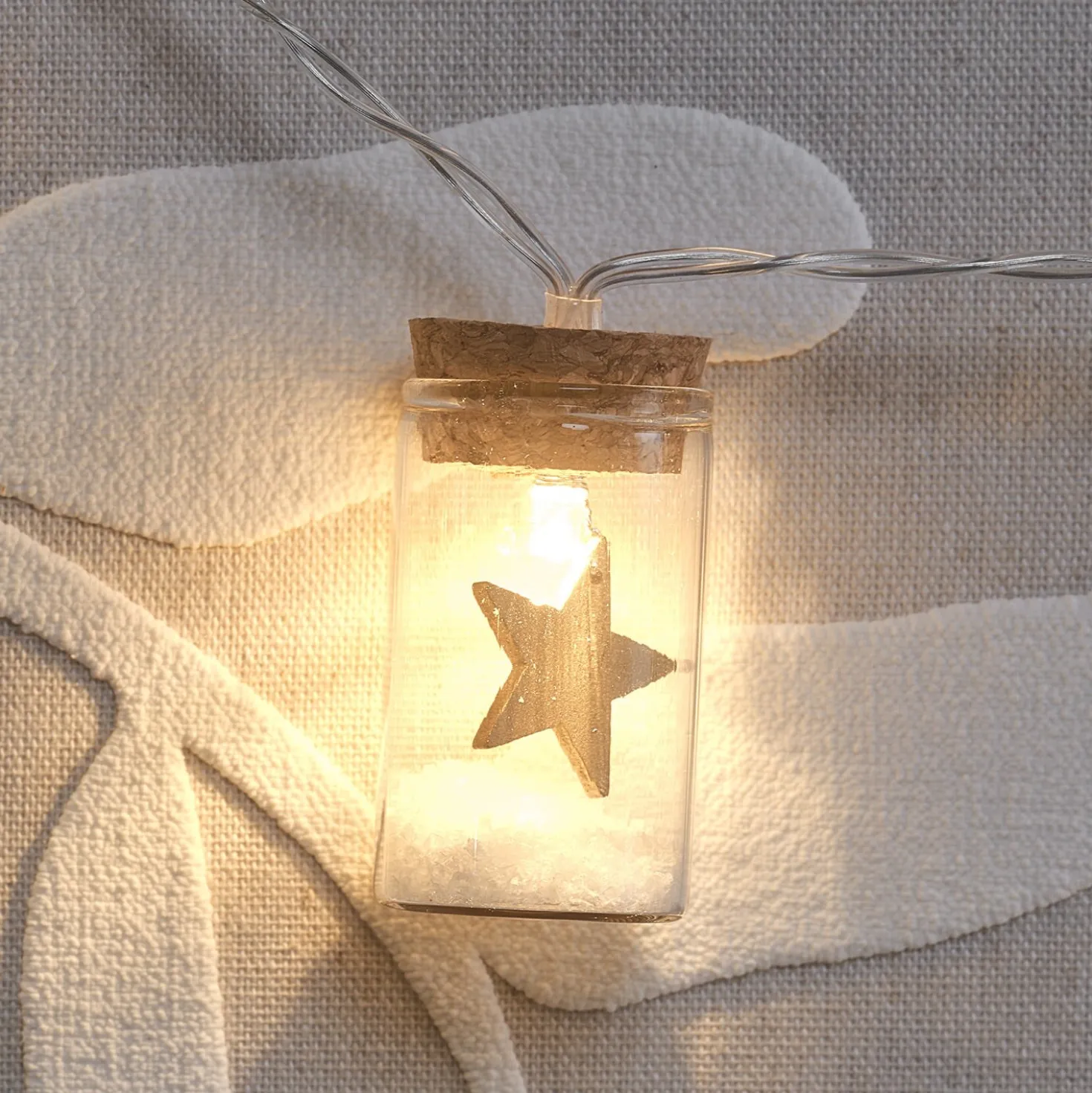 10er LED-Lichterkette Laterne mit Sternen aus Glas in Gold