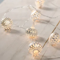 10er LED Lichterkette silberne Marokkanische Kugeln Batterie