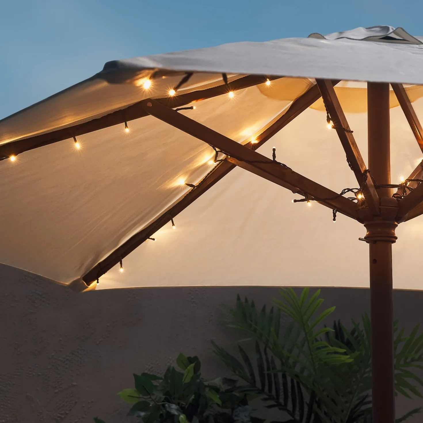 80er LED Lichterkette Sonnenschirmbeleuchtung