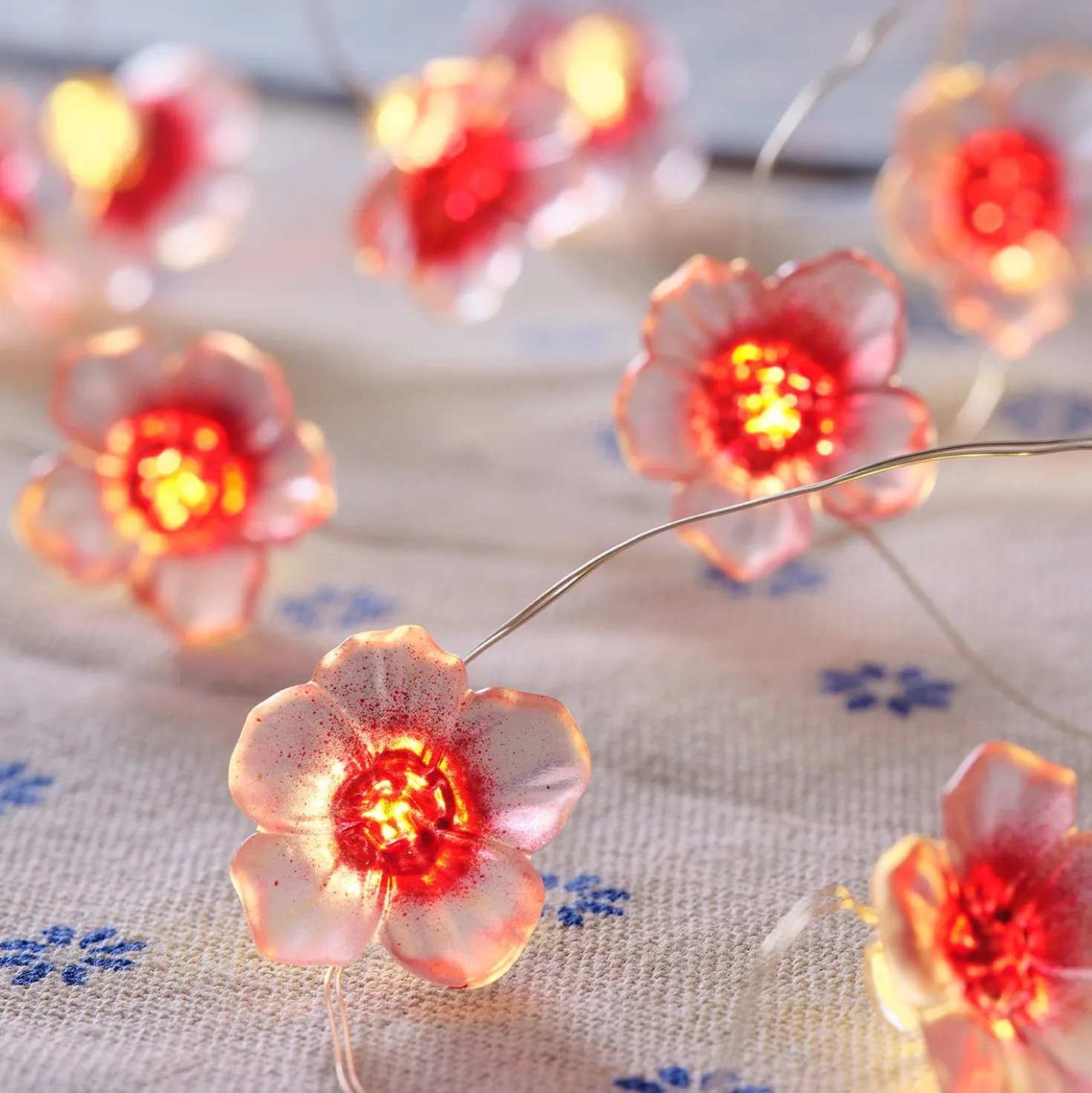 20er LED Micro Lichterkette außen pinke Kirschblüten