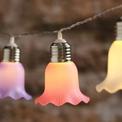 10er LED-Solar-Lichterkette pastellfarbene Blumen in Warmweiß