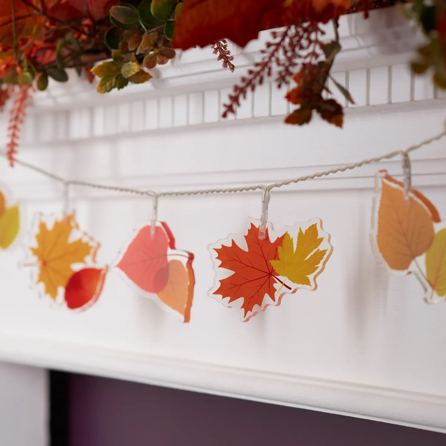 12er Lichterkette Herbstblätter