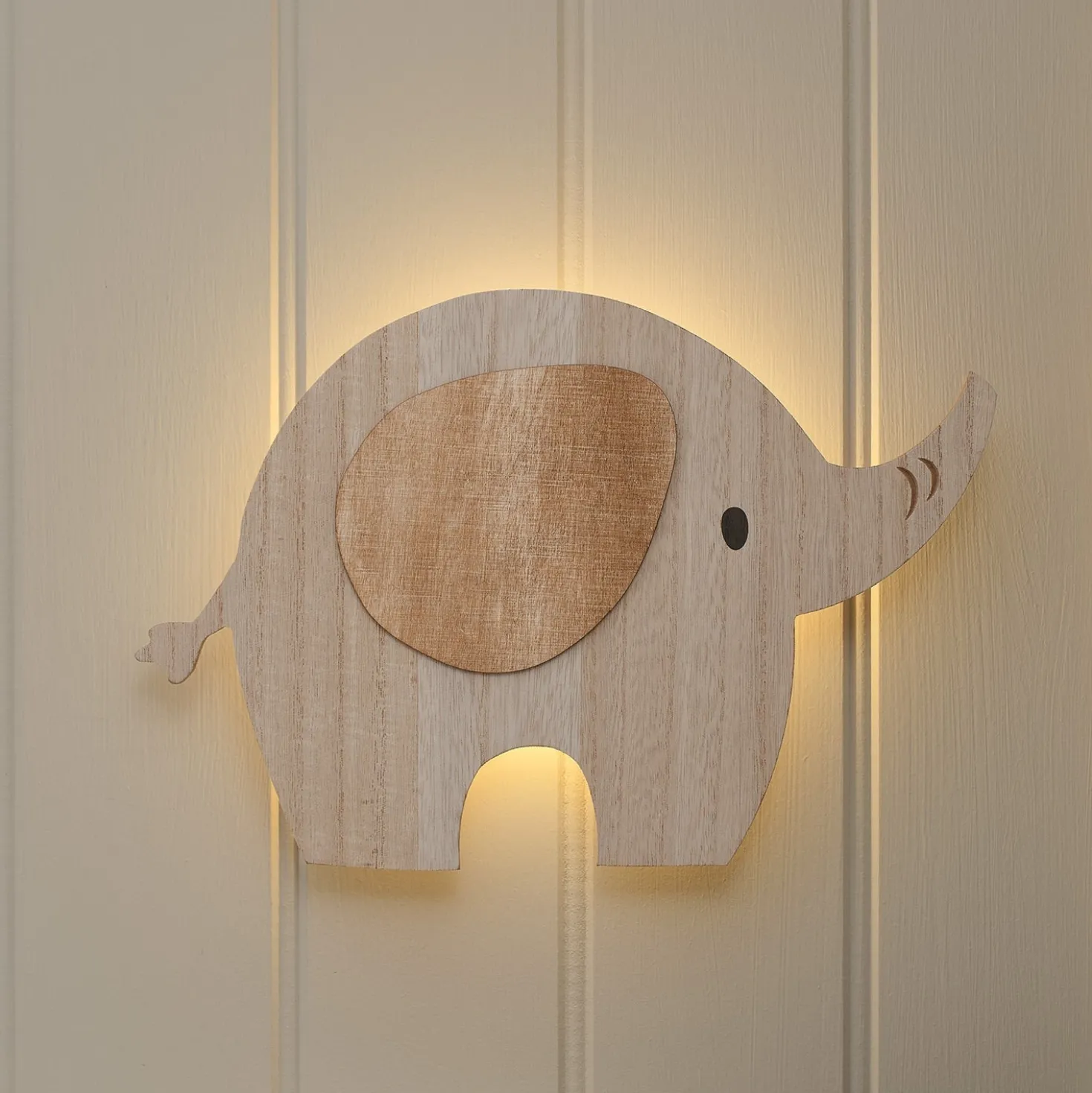 Ernie der Elefant-Wandlampe fürs Kinderzimmer mit Fernbedienung & Timer