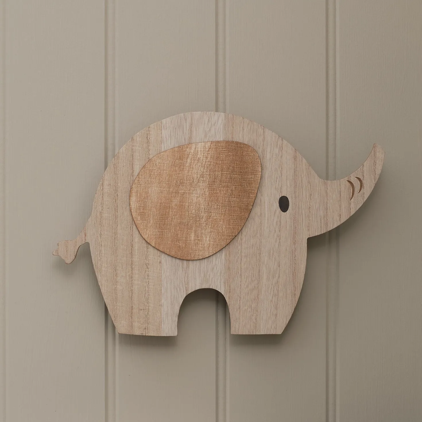 Ernie der Elefant-Wandlampe fürs Kinderzimmer mit Fernbedienung & Timer