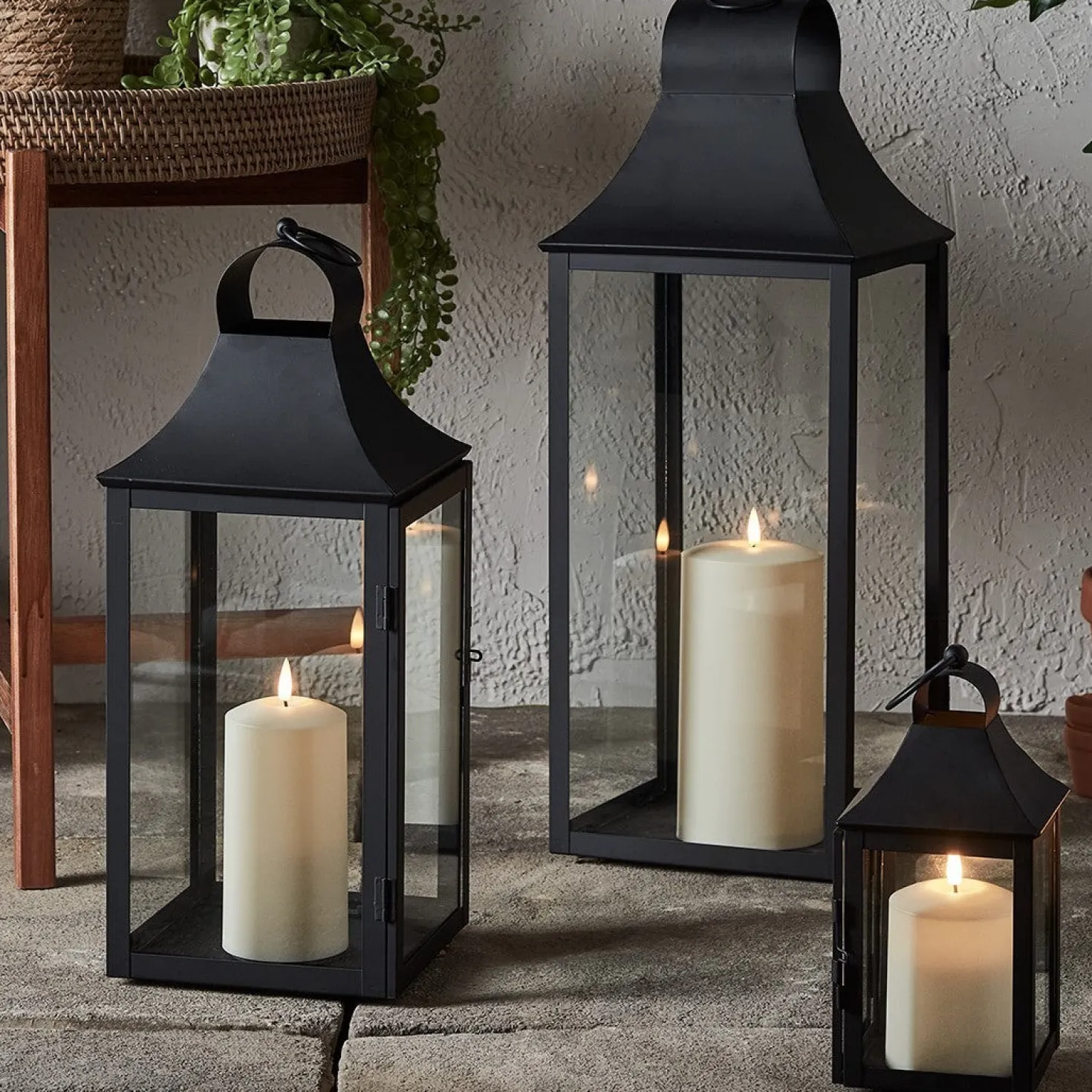 3er Set Albury Gartenlaternen mit TruGlow® Outdoor Kerzen, Mattschwarz