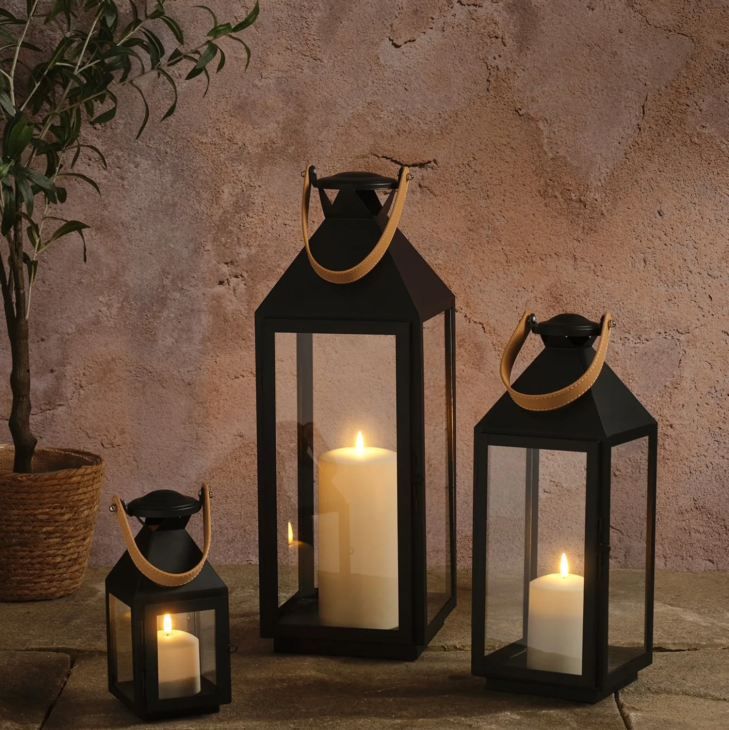 3er Set Brixham TruGlow® LED-Laternen mit Griffen in Lederoptik