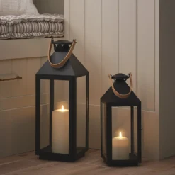 2er Set Brixham TruGlow® LED-Laternen aus Metall mit Griffen in Lederoptik