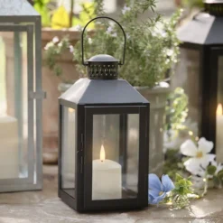 2er Set Metall-Laternen mit TruGlow® LED-Kerzen, Fernbedienung & Timer