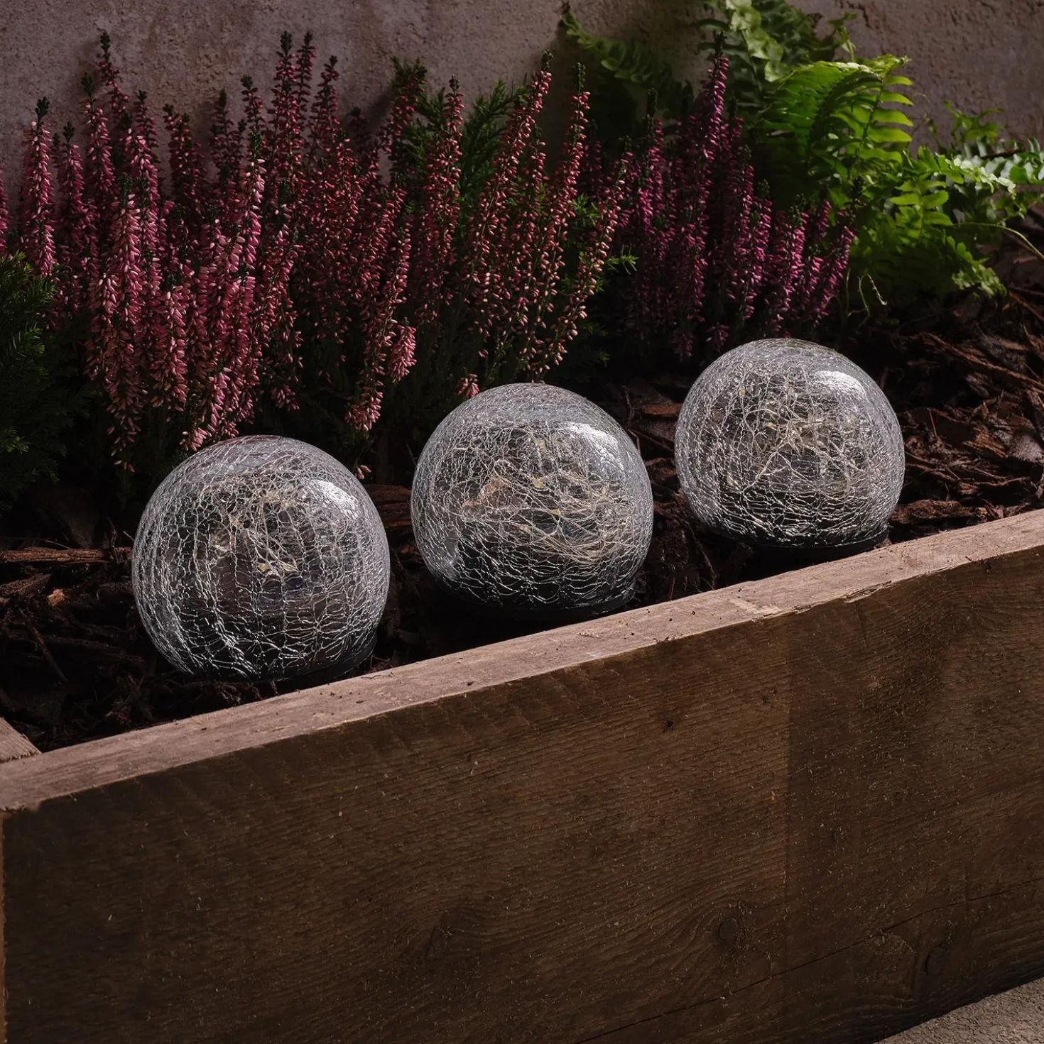 3er Set Solar-Gartenstecker Glaskugeln im Crackle-Look mit 60 warmweißen LEDs