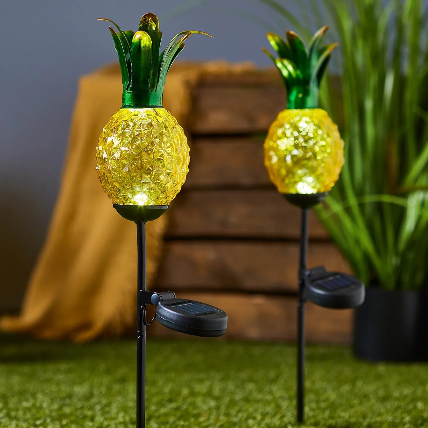 2er Set Solar Stableuchten Ananas