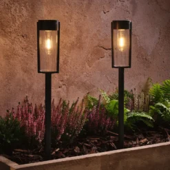 2er Set Solar-Wegeleuchten Wilton mit warmweißer LED