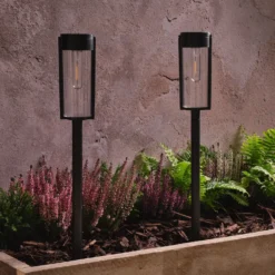 2er Set Solar-Wegeleuchten Wilton mit warmweißer LED