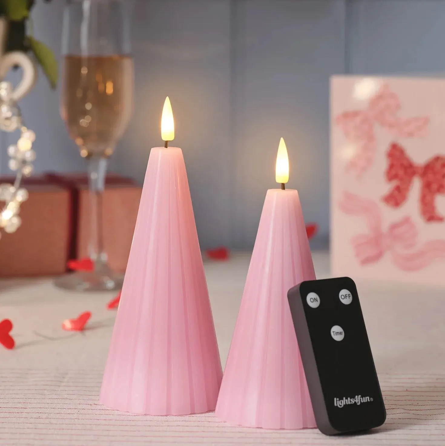 2er Set TruGlow® LED-Kegelkerzen mit Fernbedienung