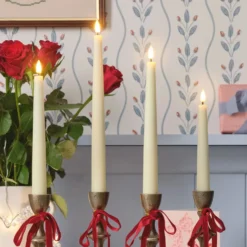 4er Set TruGlow® LED‑Stabkerzen in Elfenbein mit Fernbedienung