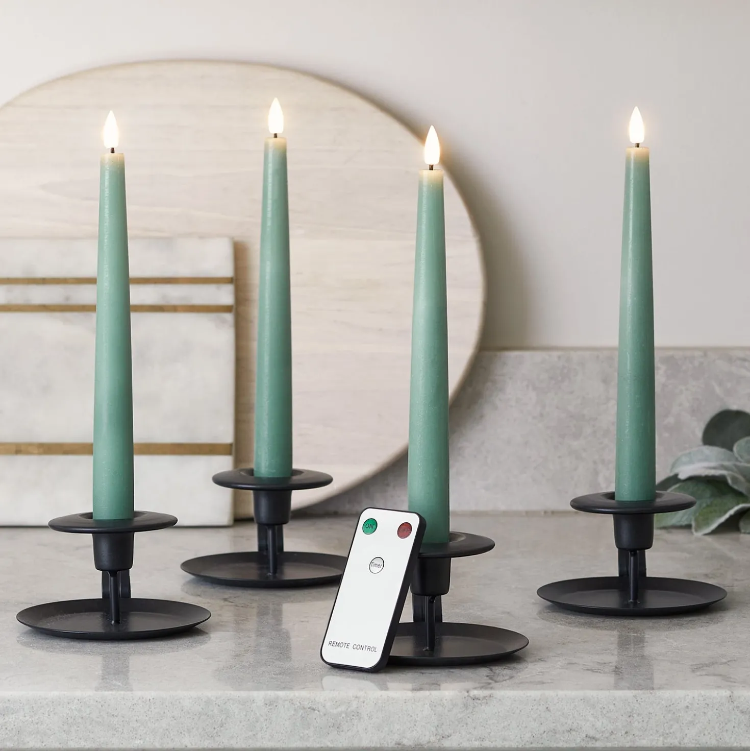 4er Set TruGlow® LED Stabkerzen Echtwachs eukalyptusgrün mit Fernbedienung