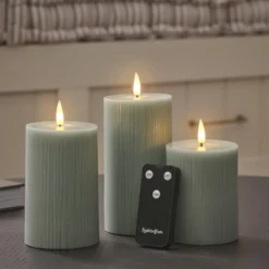 3er Set TruGlow® LED-Stumpenkerzen salbeigrün