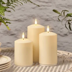 3er Set TruGlow® wiederaufladbare Outdoorkerzen mit Fernbedienung