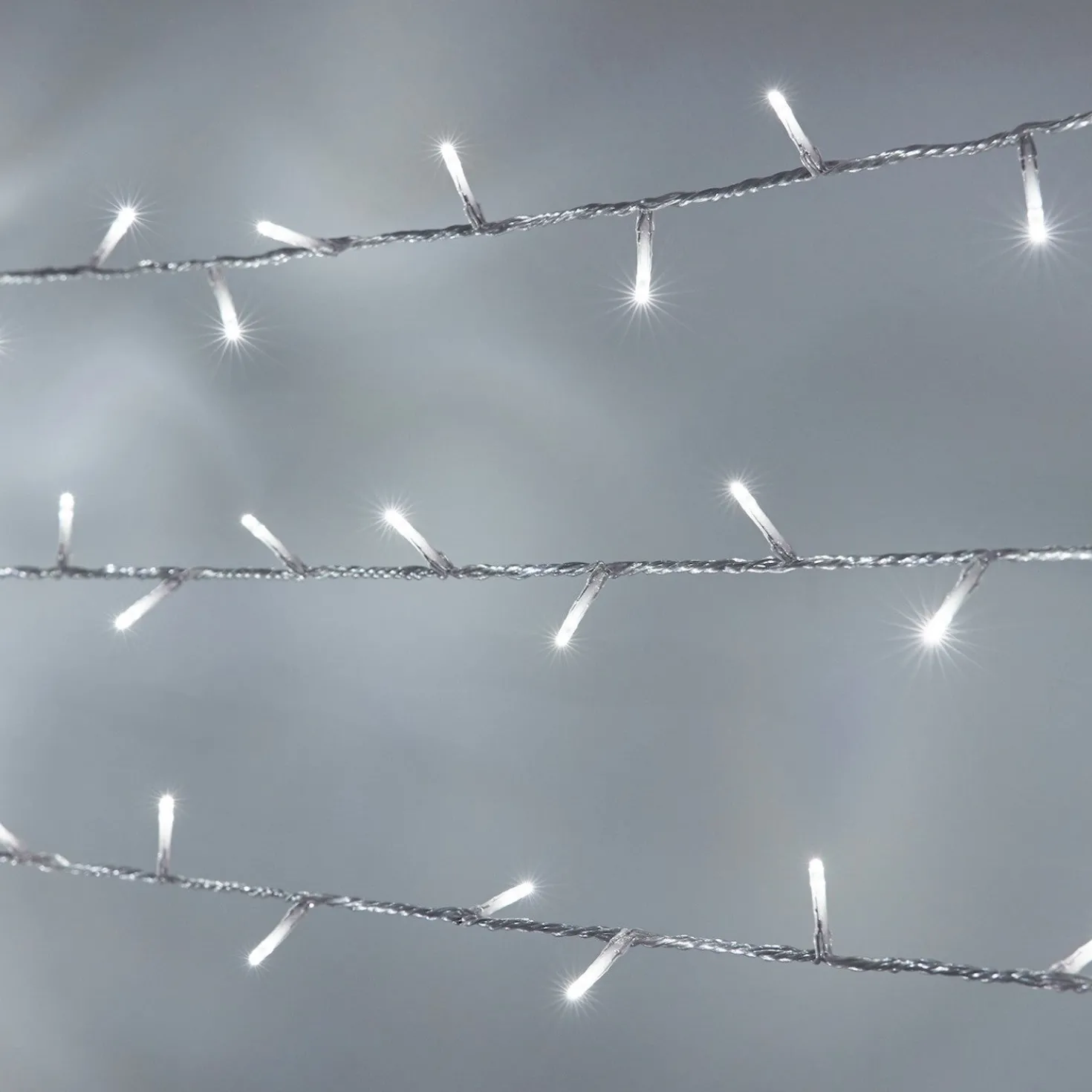 Essential Connect 60m 600er LED Lichterkette weiß koppelbar transparentes Kabel
