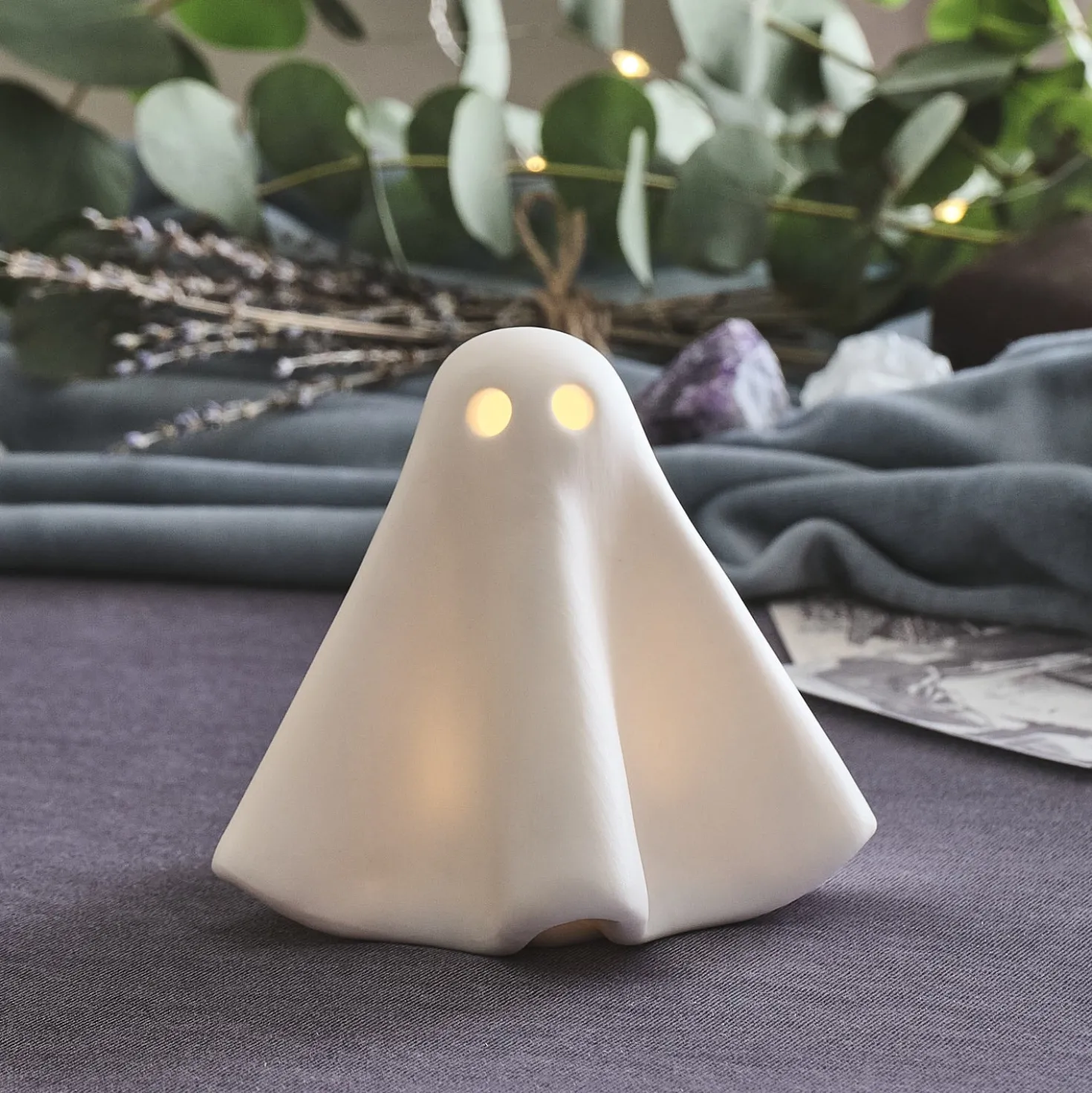 Gerald der LED-Halloween-Geist aus Porzellan