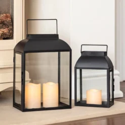 Große Devon Gartenlaterne mit 2 TruGlow® Outdoor Kerzen