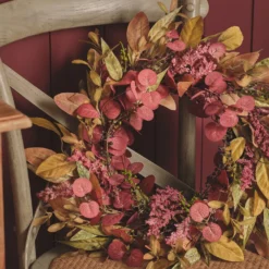 Herbstdeko-Set aus beleuchtetem Kranz & Girlande mit Laub