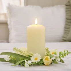 Kerzenring Frühling mit Tulpen & Gänseblümchen