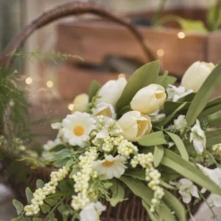 Künstlicher Frühlingsstrauß mit Tulpen & Gänseblümchen buttergelb, 60 cm